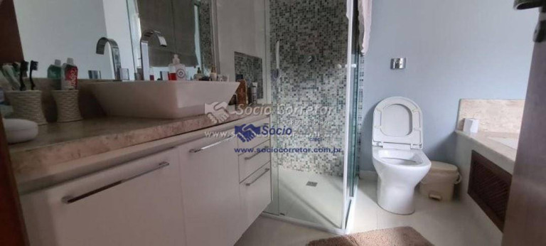 Imagem Sobrado com 3 Quartos à Venda, 192 m² em Vila Galvão - Guarulhos Imagem Sobrado com 3 Quartos à Venda, 192 m² em Vila Galvão - Guarulhos