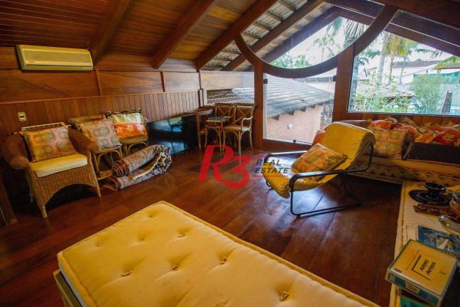 Imagem Casa com 5 Quartos à Venda, 700 m² em Acapulco - Guarujá Imagem Casa com 5 Quartos à Venda, 700 m² em Acapulco - Guarujá