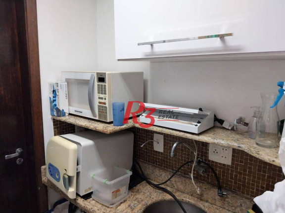 Sala Comercial à Venda ou Locação, 52 m² em Marapé - Santos