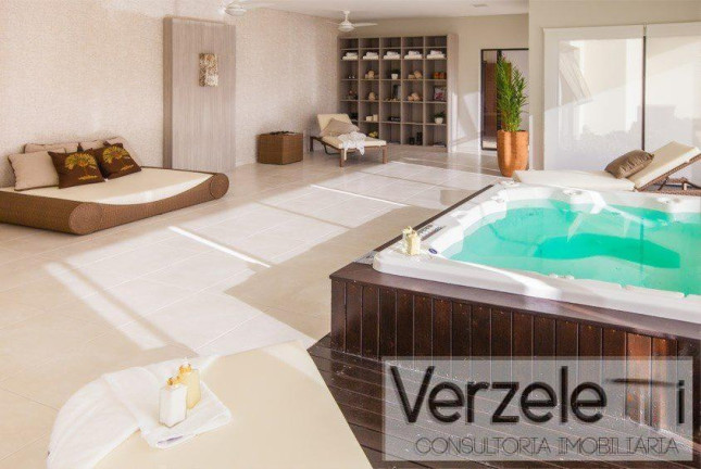 Imagem Casa com 5 Quartos à Venda, 700 m² em Centro - Camboriú Imagem Casa com 5 Quartos à Venda, 700 m² em Centro - Camboriú