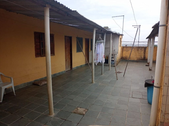 Imagem Casa com 3 Quartos à Venda, 198 m² em Sesc - Suzano Imagem Casa com 3 Quartos à Venda, 198 m² em Sesc - Suzano