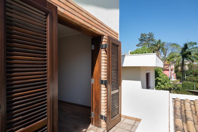 Imagem Casa com 3 Quartos à Venda, 259 m² em Morumbi - São Paulo