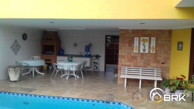 Imagem Sobrado com 3 Quartos à Venda, 396 m² em Vila Galvão - Guarulhos Imagem Sobrado com 3 Quartos à Venda, 396 m² em Vila Galvão - Guarulhos