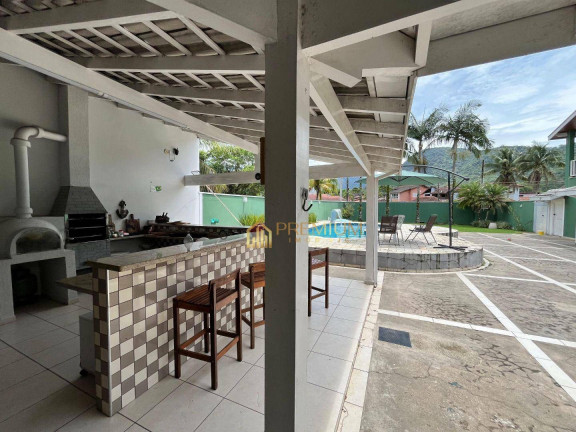 Imagem Sobrado com 7 Quartos à Venda, 458 m² em Mar Verde - Caraguatatuba
