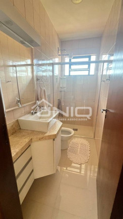 Imagem Casa com 4 Quartos à Venda, 240 m² em Vila Isabel - Pato Branco Imagem Casa com 4 Quartos à Venda, 240 m² em Vila Isabel - Pato Branco