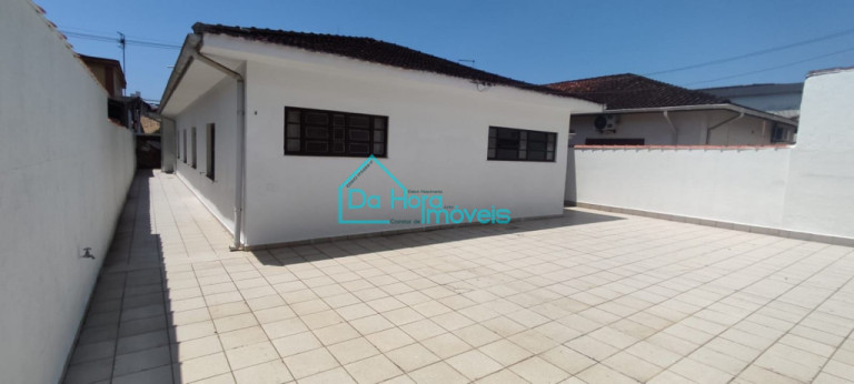 Imagem Casa com 5 Quartos à Venda, 290 m² em Balneario Florida - Praia Grande Imagem Casa com 5 Quartos à Venda, 290 m² em Balneario Florida - Praia Grande