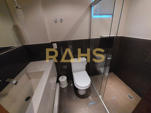 Imagem Cobertura com 3 Quartos à Venda, 184 m² em Atiradores - Joinville
