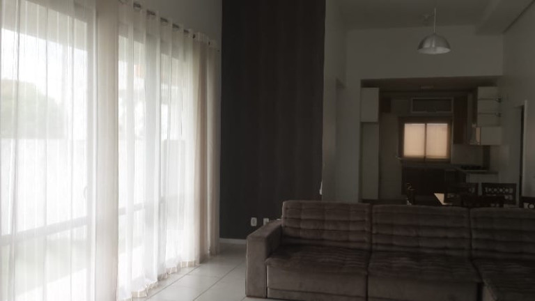 Imagem Casa de Condomínio com 3 Quartos à Venda, 205 m² em Condomínio Real Ville - Pindamonhangaba Imagem Casa de Condomínio com 3 Quartos à Venda, 205 m² em Condomínio Real Ville - Pindamonhangaba