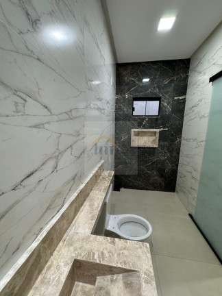 Imagem Casa com 3 Quartos à Venda, 120 m² em Goiá - Goiânia