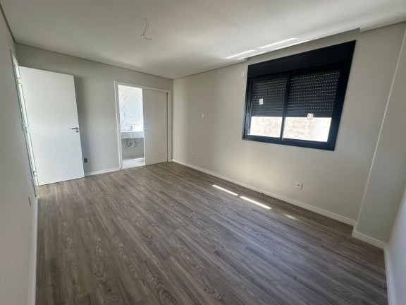 Imagem Casa com 4 Quartos à Venda, 415 m² em Portal Do Sol - Contagem Imagem Casa com 4 Quartos à Venda, 415 m² em Portal Do Sol - Contagem