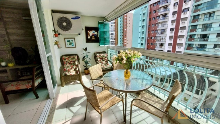 Imagem Apartamento com 3 Quartos à Venda, 126 m² em Agronômica - Florianópolis Imagem Apartamento com 3 Quartos à Venda, 126 m² em Agronômica - Florianópolis