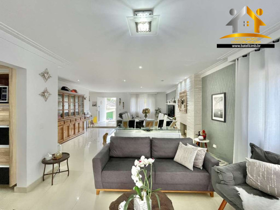 Imagem Casa com 4 Quartos à Venda, 287 m² em Granja Viana - Carapicuíba Imagem Casa com 4 Quartos à Venda, 287 m² em Granja Viana - Carapicuíba