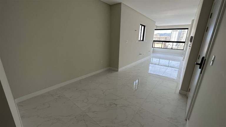 Imagem Apartamento com 3 Quartos à Venda, 100 m² em Meia Praia - Itapema Imagem Apartamento com 3 Quartos à Venda, 100 m² em Meia Praia - Itapema
