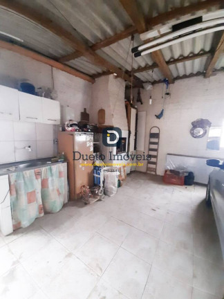 Imagem Casa com 2 Quartos à Venda, 60 m² em Camobi - Santa Maria Imagem Casa com 2 Quartos à Venda, 60 m² em Camobi - Santa Maria