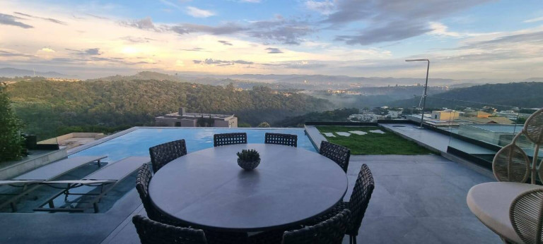 Imagem Casa com 2 Quartos à Venda, 518 m² em Alphaville - Santana De Parnaíba