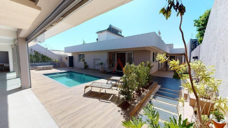 Imagem Casa à Venda, 430 m² em Santana - Guarapuava Imagem Casa à Venda, 430 m² em Santana - Guarapuava