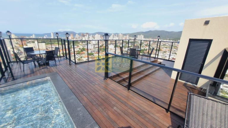 Imagem Apartamento com 3 Quartos à Venda, 130 m² em Balneário Perequê - Porto Belo Imagem Apartamento com 3 Quartos à Venda, 130 m² em Balneário Perequê - Porto Belo
