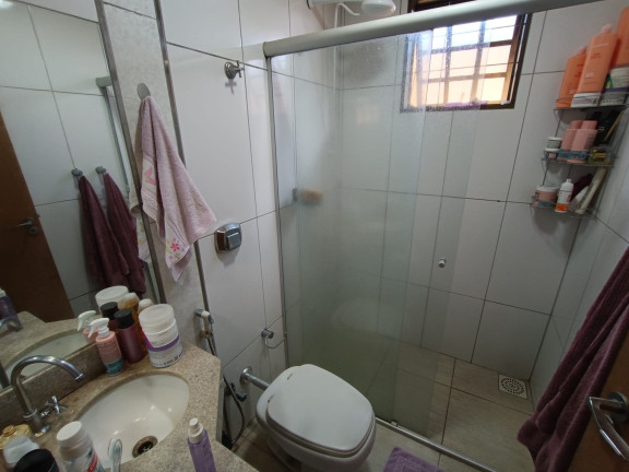 Imagem Casa com 3 Quartos à Venda, 212 m² em Parque Flamboyant - Aparecida De Goiania Imagem Casa com 3 Quartos à Venda, 212 m² em Parque Flamboyant - Aparecida De Goiania