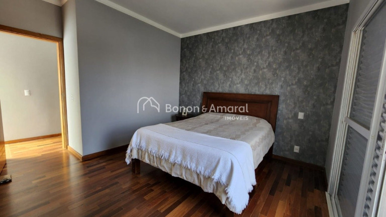 Imagem Casa de Condomínio com 3 Quartos à Venda, 360 m² em Swiss Park - Campinas Imagem Casa de Condomínio com 3 Quartos à Venda, 360 m² em Swiss Park - Campinas