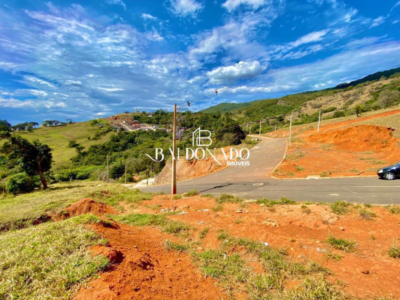 Imagem Terreno à Venda, 318 m² em Centro - Extrema Imagem Terreno à Venda, 318 m² em Centro - Extrema