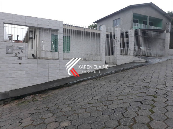 Imagem Casa com 3 Quartos à Venda, 360 m² em Serraria - São José Imagem Casa com 3 Quartos à Venda, 360 m² em Serraria - São José