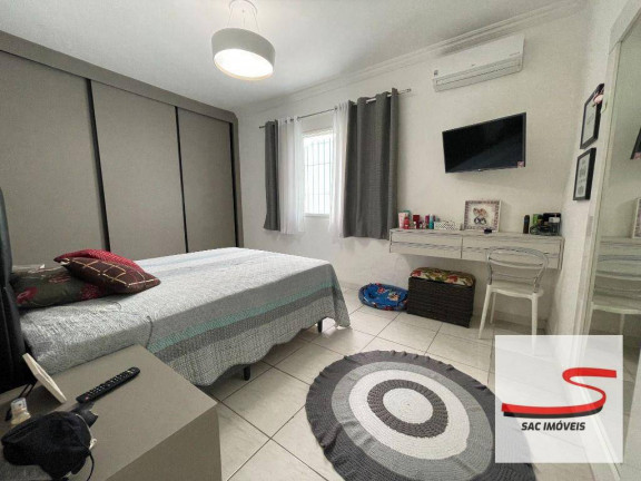 Imagem Casa com 3 Quartos à Venda, 180 m² em Canto Do Forte - Praia Grande Imagem Casa com 3 Quartos à Venda, 180 m² em Canto Do Forte - Praia Grande