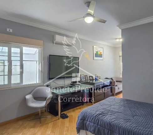 Imagem Casa de Condomínio com 3 Quartos à Venda, 266 m² em Alphaville - Santana De Parnaíba Imagem Casa de Condomínio com 3 Quartos à Venda, 266 m² em Alphaville - Santana De Parnaíba