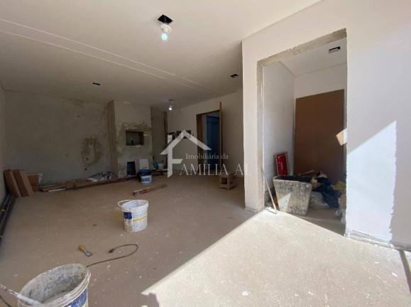 Imagem Apartamento com 2 Quartos à Venda, 70 m² em Costa E Silva - Joinville