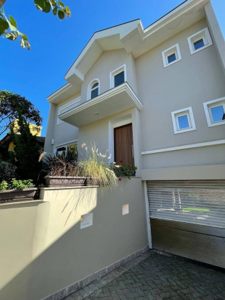 Casa com 3 Quartos à Venda, 284 m² em Agronômica - Florianópolis