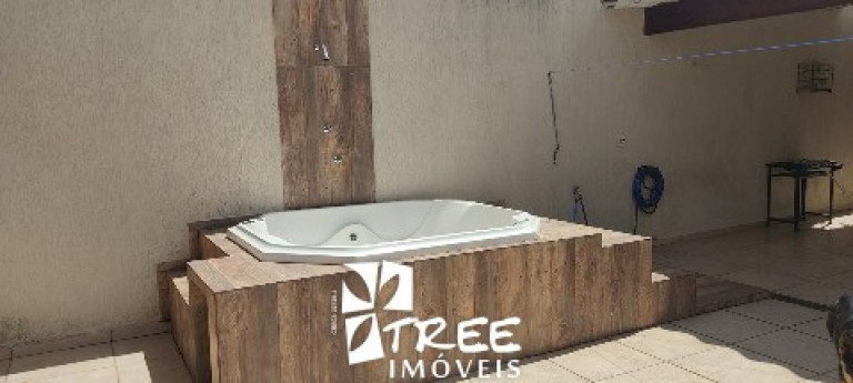Imagem Casa com 3 Quartos à Venda, 209 m² em Jardim Cacique - Suzano Imagem Casa com 3 Quartos à Venda, 209 m² em Jardim Cacique - Suzano