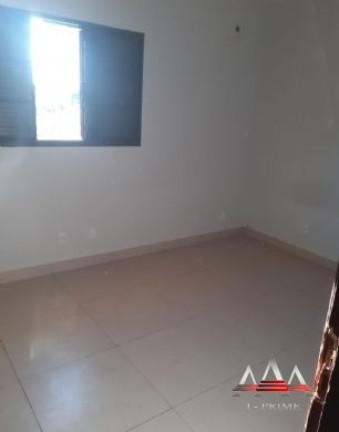 Imagem Casa com 6 Quartos à Venda, 250 m² em Araés - Cuiabá Imagem Casa com 6 Quartos à Venda, 250 m² em Araés - Cuiabá