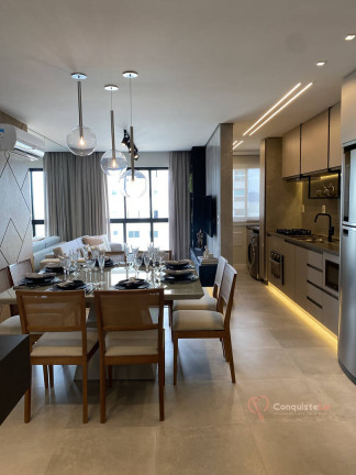 Imagem Apartamento com 2 Quartos à Venda, 73 m² em Centro - Navegantes