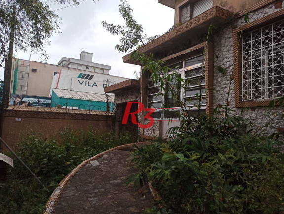 Sobrado com 4 Quartos à Venda, 450 m² em Macuco - Santos