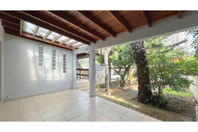 Imagem Casa com 3 Quartos à Venda, 289 m² em Morro Santana - Porto Alegre Imagem Casa com 3 Quartos à Venda, 289 m² em Morro Santana - Porto Alegre