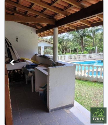 Imagem Casa com 3 Quartos à Venda, 350 m² em Serra Negra Imagem Casa com 3 Quartos à Venda, 350 m² em Serra Negra