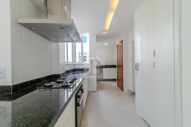 Imagem Imóvel com 3 Quartos à Venda, 135 m² em Copacabana - Rio De Janeiro