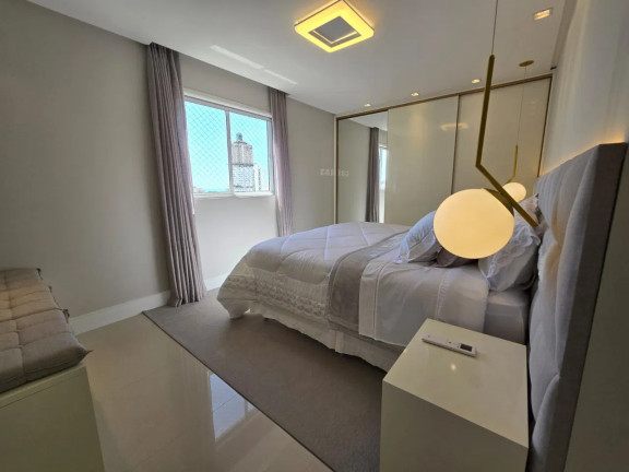 Imagem Apartamento com 3 Quartos à Venda, 136 m² em Centro - Balneário Camboriú