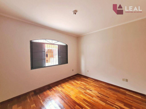 Imagem Casa com 3 Quartos à Venda, 250 m² em Esplanada - Pouso Alegre Imagem Casa com 3 Quartos à Venda, 250 m² em Esplanada - Pouso Alegre