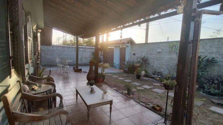 Imagem Casa com 4 Quartos à Venda, 150 m² em Jardim Atlântico Central (itaipuaçu) - Maricá Imagem Casa com 4 Quartos à Venda, 150 m² em Jardim Atlântico Central (itaipuaçu) - Maricá
