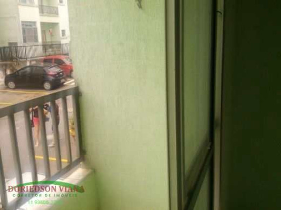 Imagem Apartamento com 2 Quartos à Venda, 70 m² em Cocaia - Guarulhos