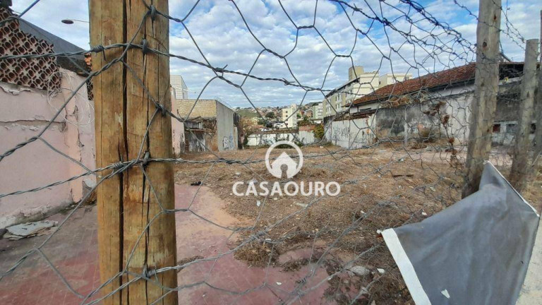 Imagem Terreno à Venda, 360 m² em Santo Antônio - Belo Horizonte Imagem Terreno à Venda, 360 m² em Santo Antônio - Belo Horizonte