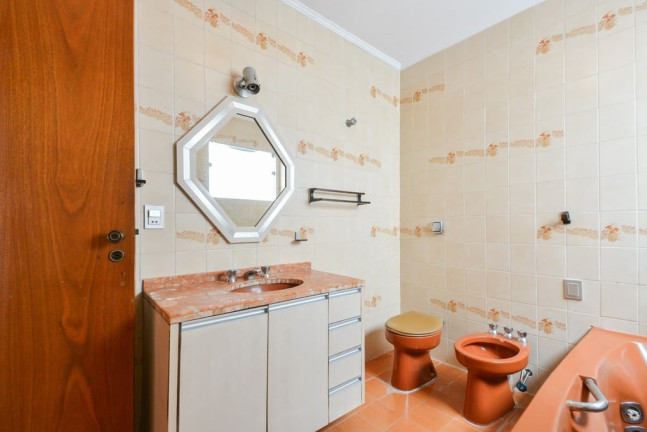 Imagem Casa com 4 Quartos à Venda, em Planalto Paulista - São Paulo Imagem Casa com 4 Quartos à Venda, em Planalto Paulista - São Paulo