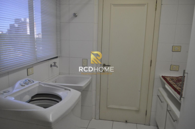 Imagem Apartamento com 3 Quartos à Venda, 140 m² em Centro - Curitiba Imagem Apartamento com 3 Quartos à Venda, 140 m² em Centro - Curitiba