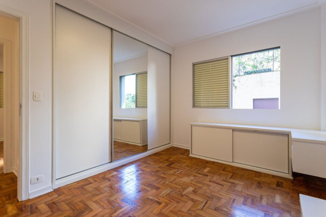 Imagem Apartamento com 3 Quartos à Venda, 125 m² em Jardim Paulista - São Paulo