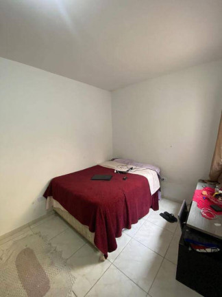 Imagem Casa com 2 Quartos à Venda, 80 m² em Tatuquara - Curitiba Imagem Casa com 2 Quartos à Venda, 80 m² em Tatuquara - Curitiba