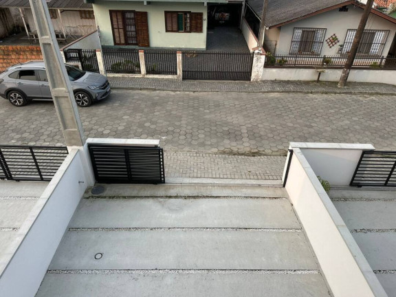 Imagem Casa com 3 Quartos à Venda, 119 m² em Costeira - Balneário Barra Do Sul Imagem Casa com 3 Quartos à Venda, 119 m² em Costeira - Balneário Barra Do Sul