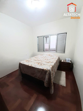 Imagem Casa com 3 Quartos à Venda, 210 m² em Jardim Centenário - Poços De Caldas Imagem Casa com 3 Quartos à Venda, 210 m² em Jardim Centenário - Poços De Caldas