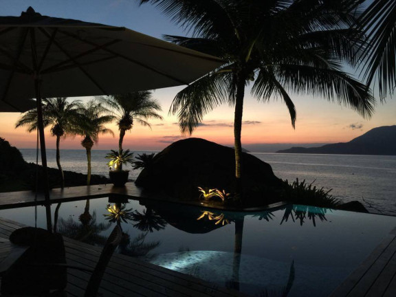 Imagem Casa com 6 Quartos à Venda, 1.500 m² em Praia Do Curral - Ilhabela