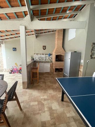 Imagem Casa com 3 Quartos à Venda, 211 m² em Real - Praia Grande Imagem Casa com 3 Quartos à Venda, 211 m² em Real - Praia Grande