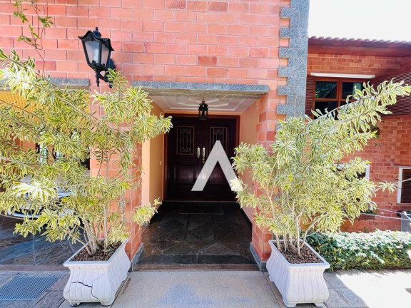 Imagem Casa com 7 Quartos à Venda, 752 m² em Parque Do Imbui - Teresópolis Imagem Casa com 7 Quartos à Venda, 752 m² em Parque Do Imbui - Teresópolis